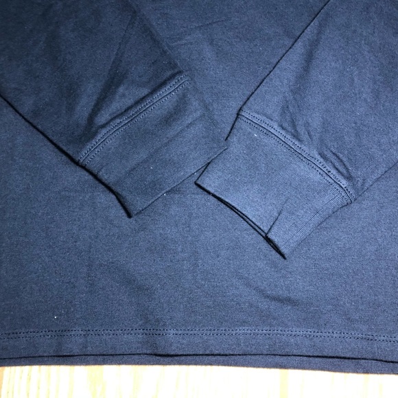 Men’s NWT Tommy Hilfiger Long Sleeve Crewneck Sz S - Picture 2 of 7